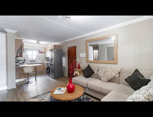3 BEDROOM APARTMENT FOR SALE IN ROODEPARK ECO ESTATE